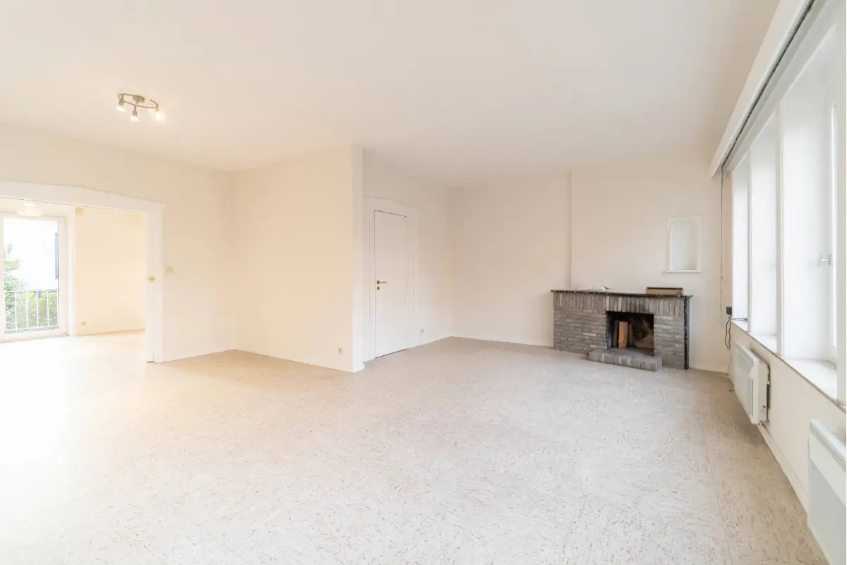 Huis te  huur in Watermaal-Bosvoorde 1170 2400.00€ 4 slaapkamers 200.00m² - Zoekertje 669505