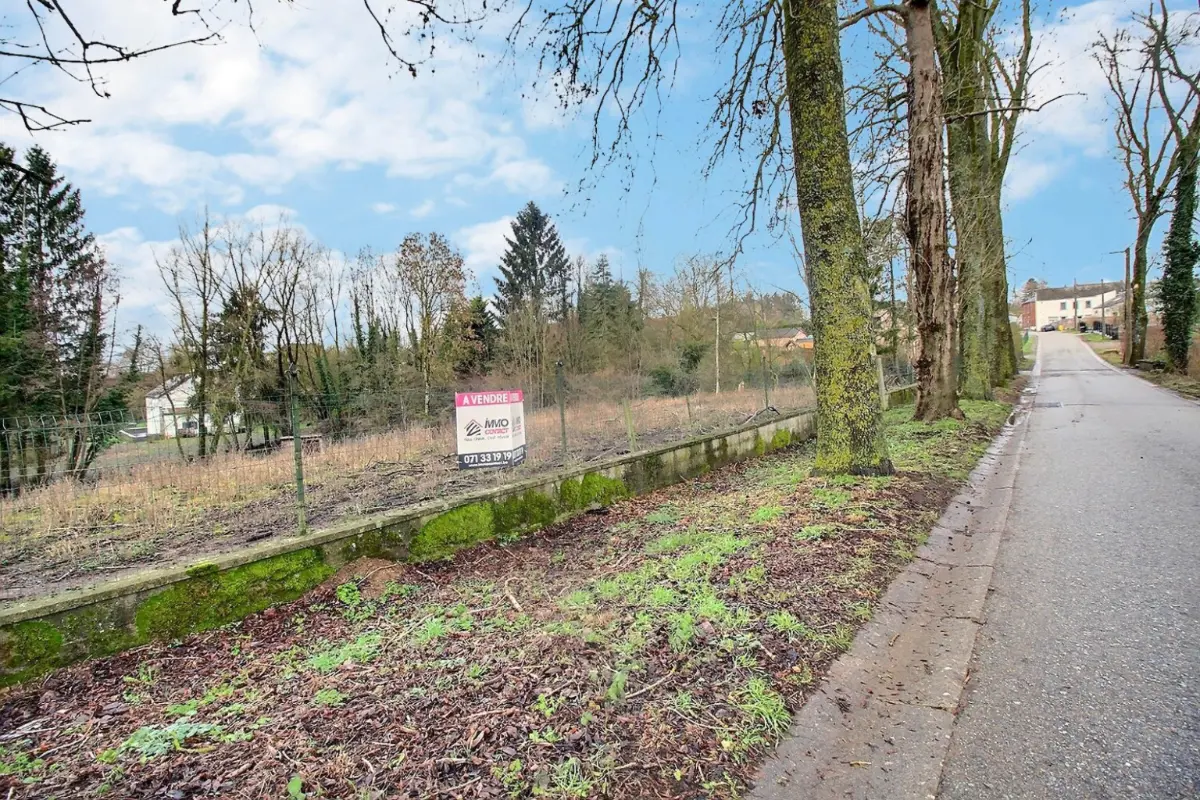 Terrain à vendre à Mettet 5640 139000.00€  chambres m² - annonce 669357