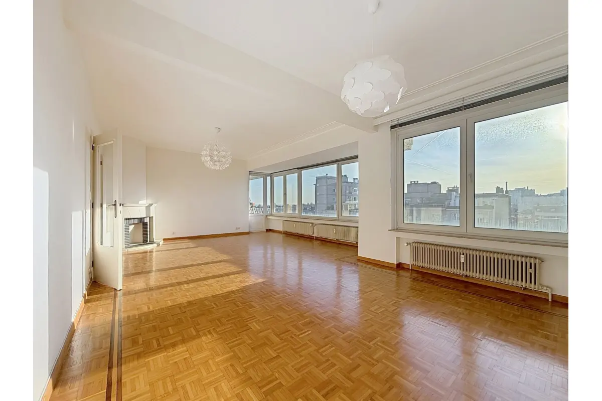 Appartement te  huur in Sint-Lambrechts-Woluwe 1200 1500.00€ 3 slaapkamers 124.00m² - Zoekertje 669531