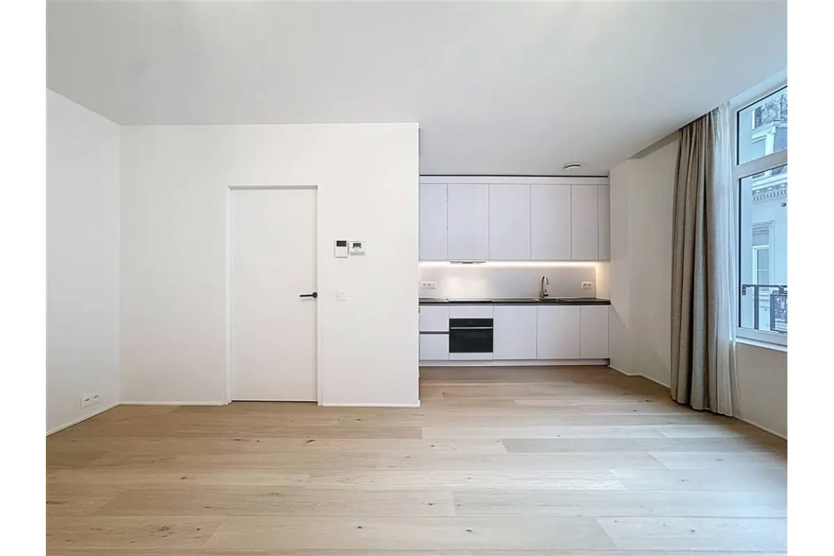 Appartement te  in Brussel 1000 1250.00€ 1 slaapkamers 70.00m² - Zoekertje 669866