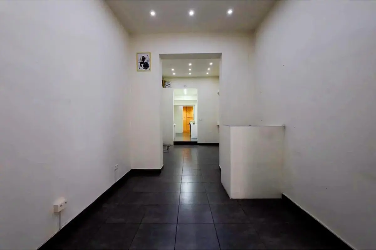 Handelszaak te  huur in Sint-Joost-ten-Node 1210 1000.00€  slaapkamers 45.00m² - Zoekertje 669138