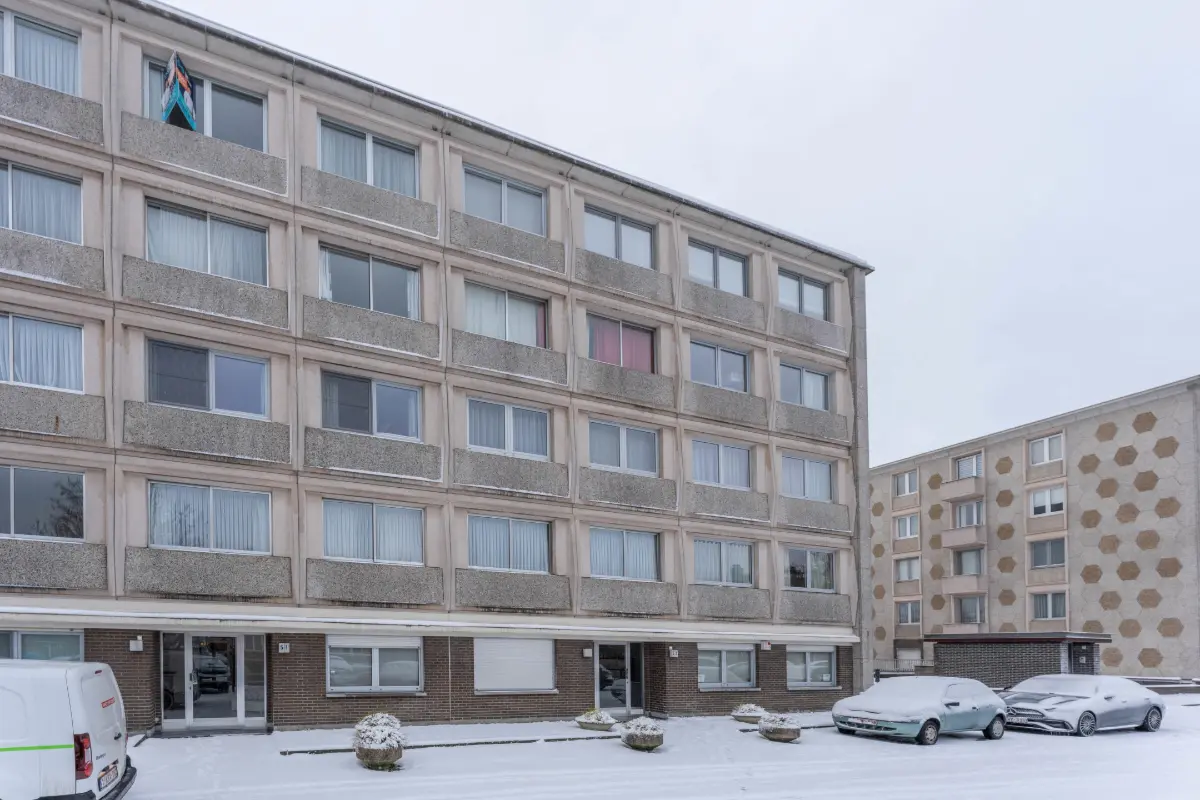 Handelszaak te  huur in Waterloo 1410 750.00€  slaapkamers 50.00m² - Zoekertje 669132