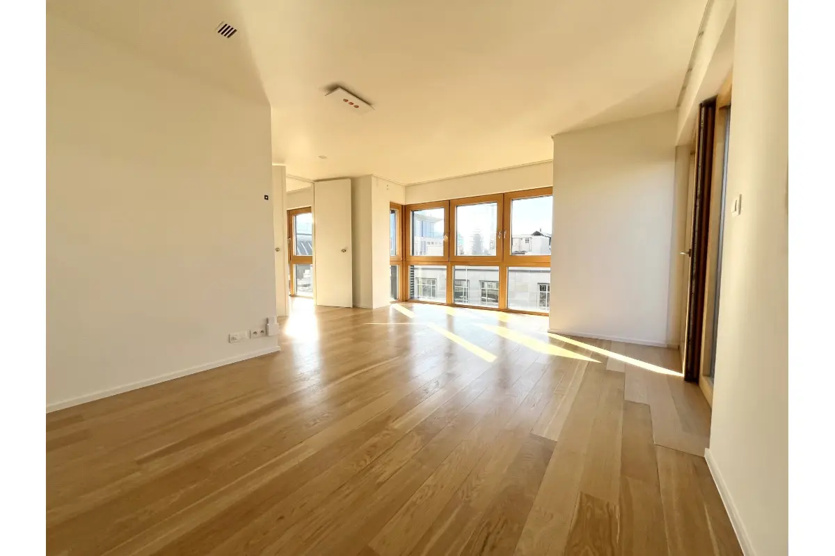 Appartement à louer à Etterbeek 1040 3200.00€ 3 chambres 150.00m² - annonce 672177