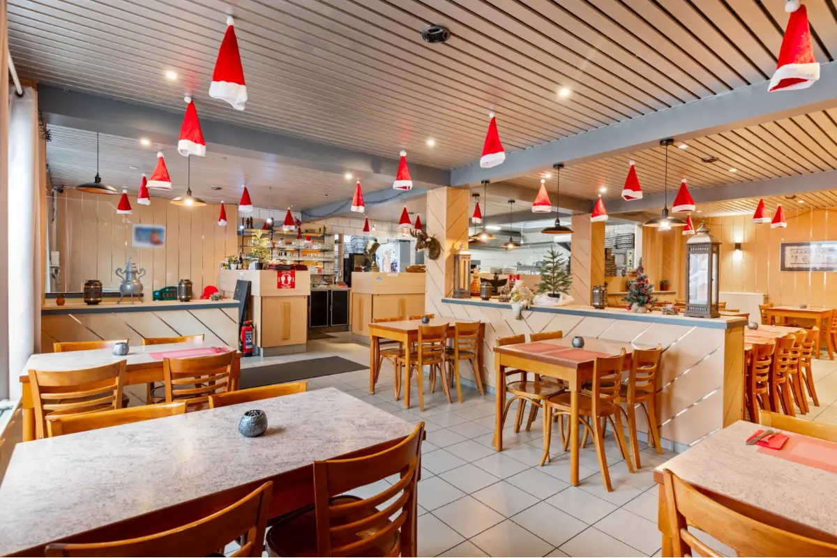 Handelszaak te  koop in Brecht 2960 399000.00€ 2 slaapkamers 271.00m² - Zoekertje 671660