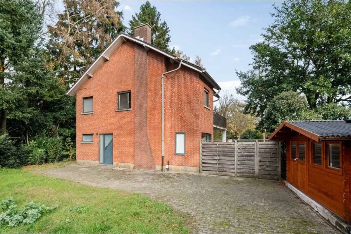 Maison à vendre à Turnhout 2300 429000.00€ 3 chambres 200.00m² - annonce 671595