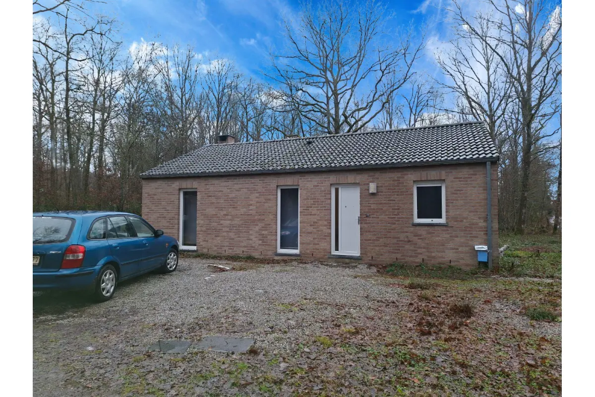 Villa à vendre à Roly 5600 160000.00€ 1 chambres 88.00m² - annonce 671961