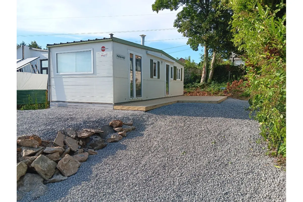 Bungalow à vendre à Hastière-Lavaux 5540 42500.00€ 1 chambres 40.00m² - annonce 672237