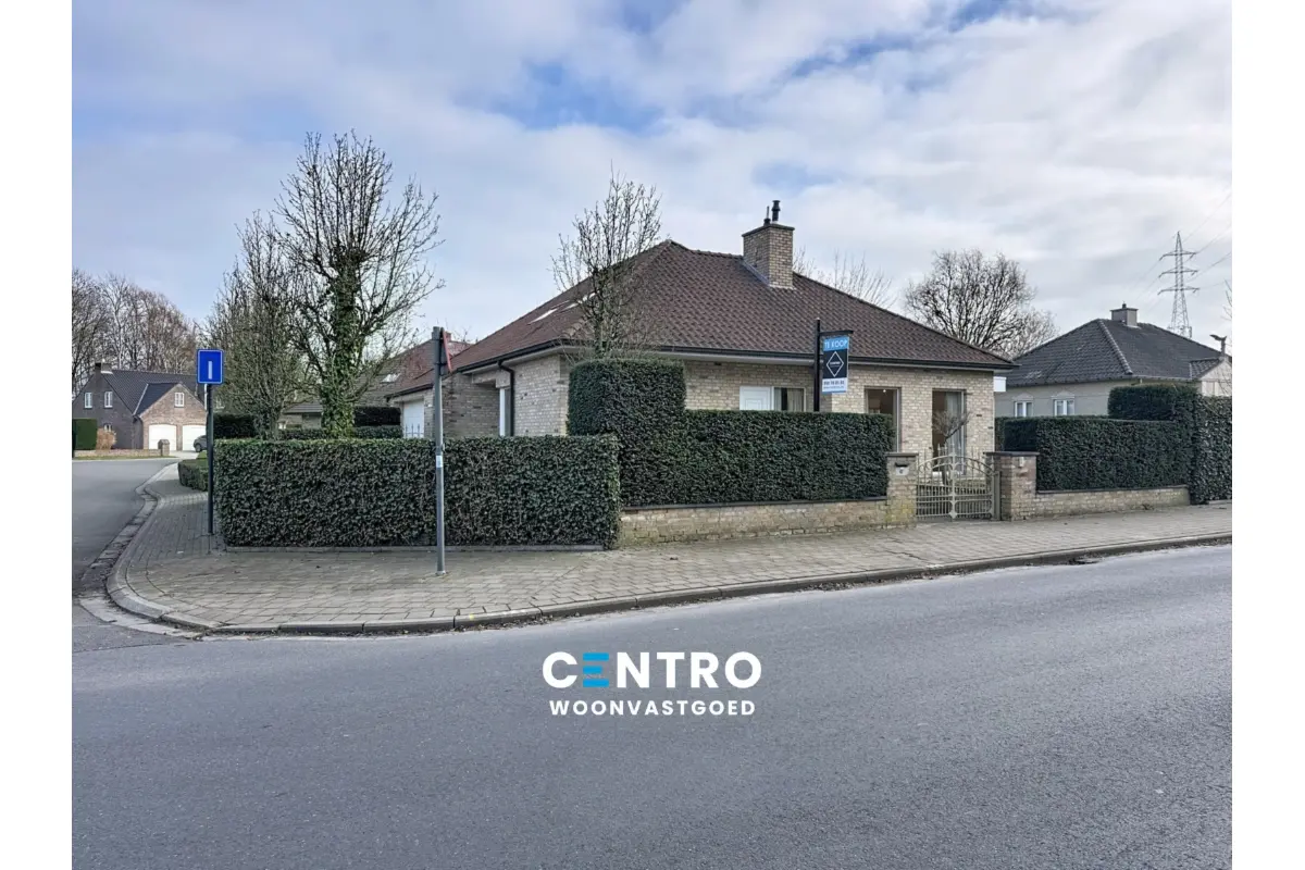 Villa à vendre à Roulers 8800 398000.00€ 5 chambres 239.00m² - annonce 671590