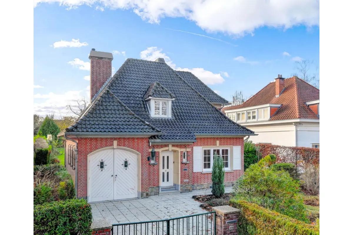 Villa à vendre à Wezembeek-Oppem 1970 695000.00€ 3 chambres 197.00m² - annonce 672148