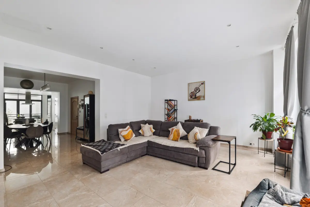 Appartement à vendre à Bruxelles 1000 550000.00€ 2 chambres 130.00m² - annonce 671930