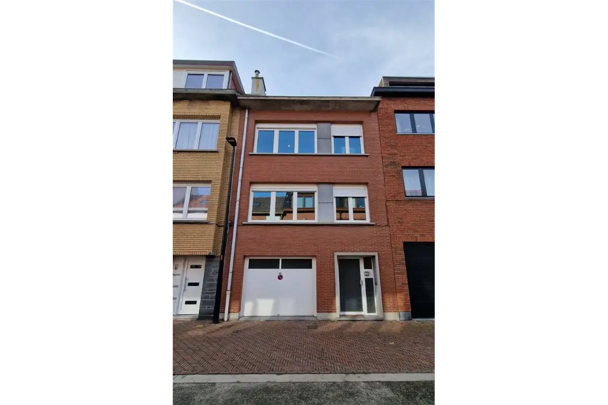 Huis te  in Wemmel 1780 519000.00€ 3 slaapkamers 200.00m² - Zoekertje 672647
