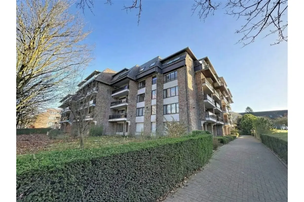 Appartement te  koop in Anderlecht 1070 265000.00€ 2 slaapkamers 110.00m² - Zoekertje 672867