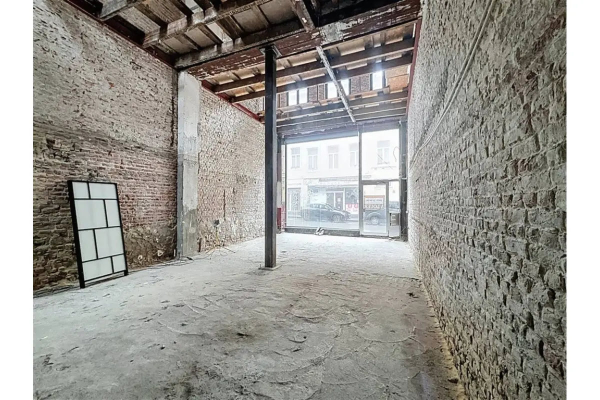 Handelszaak te  in Elsene 1050 7500.00€  slaapkamers m² - Zoekertje 672961