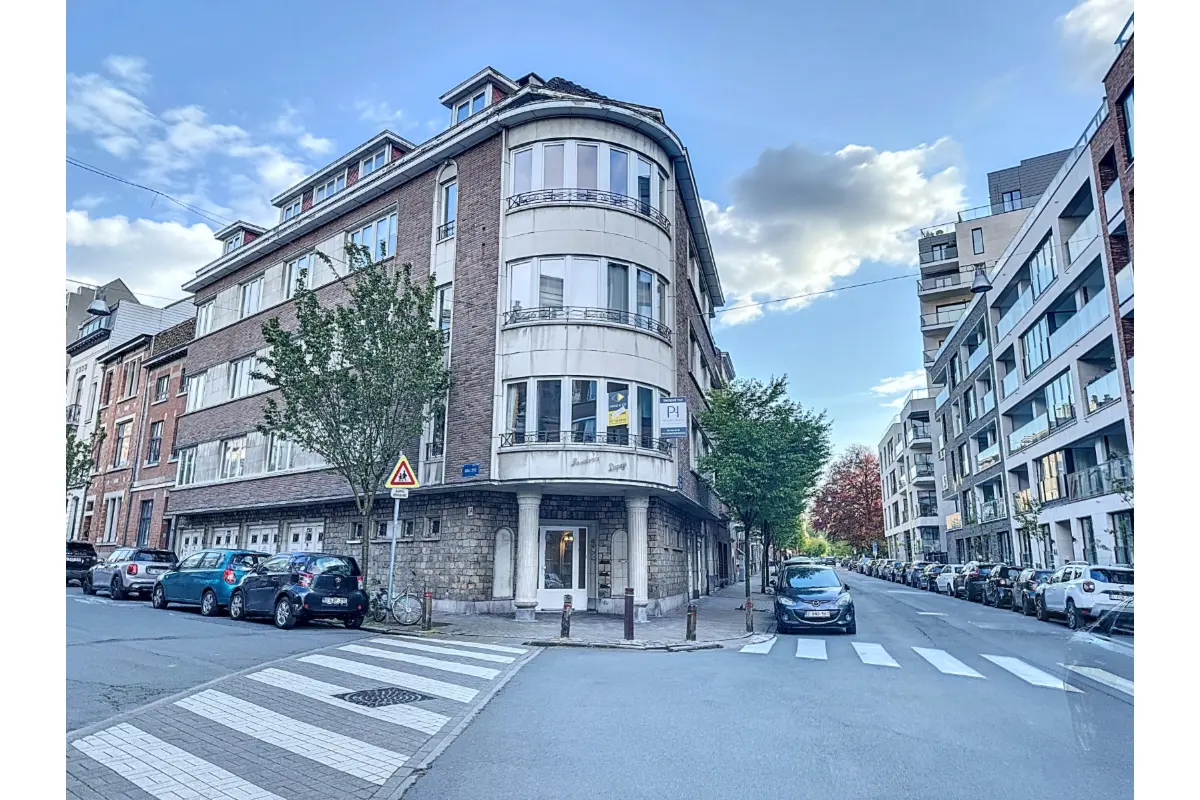 Appartement te  in Ukkel 1180 675000.00€ 2 slaapkamers 153.00m² - Zoekertje 672696