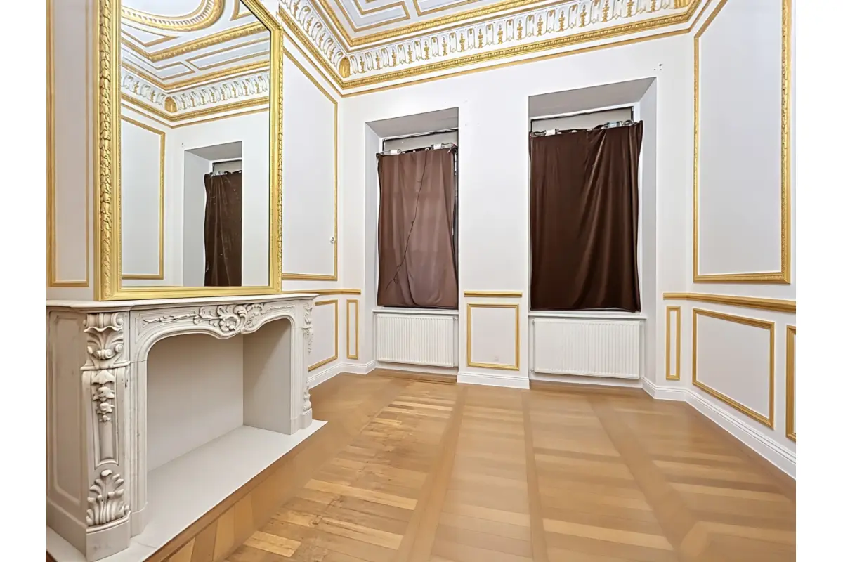 Rez-de-chaussée à vendre à Ixelles 1050 395000.00€ 1 chambres 147.00m² - annonce 672564