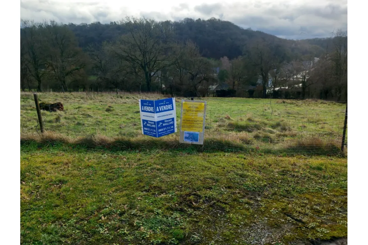 Grond te  koop in Lompret 6463 81900.00€  slaapkamers m² - Zoekertje 672729