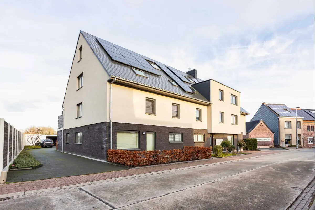 Appartement te  koop in Grimminge 9506 349000.00€ 3 slaapkamers 108.00m² - Zoekertje 672338