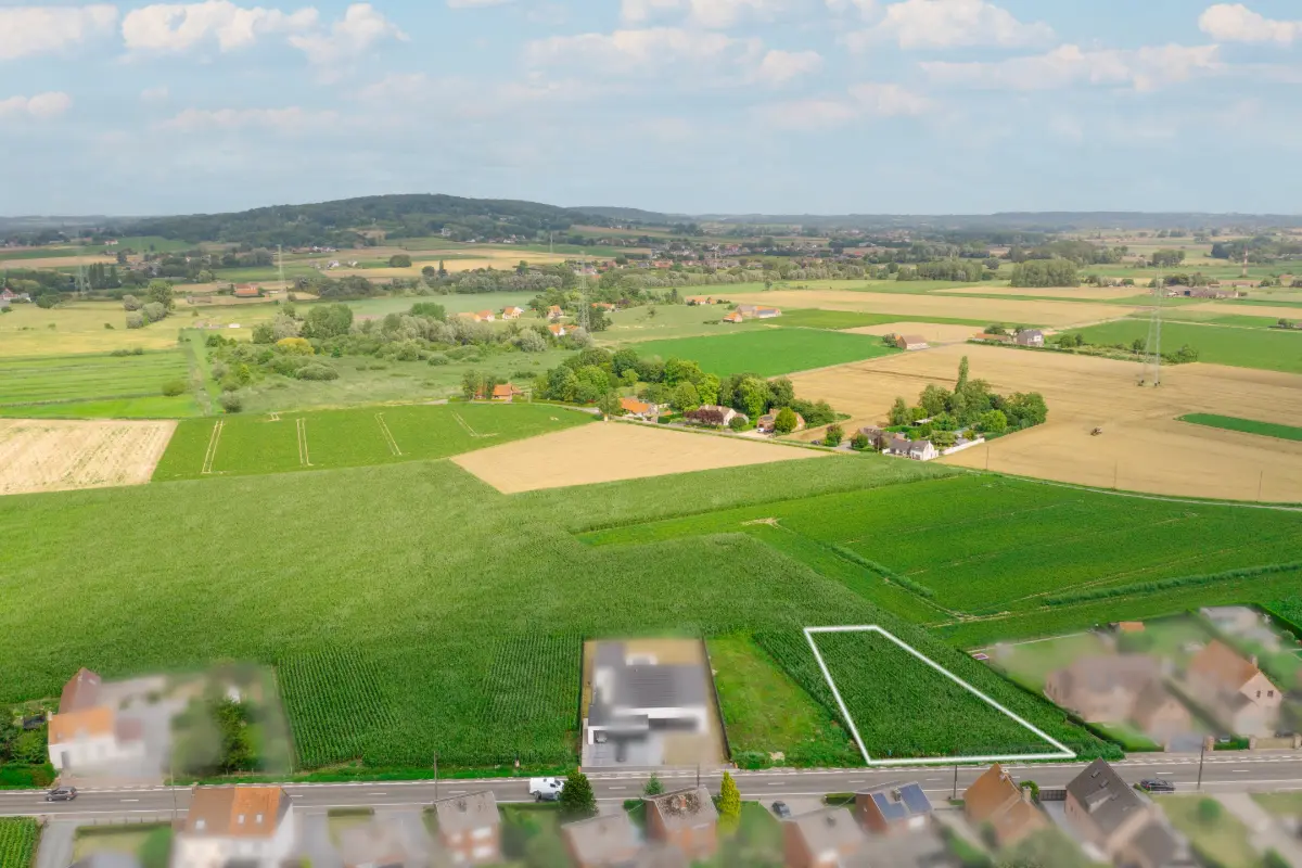 Grond te  koop in Celles 7760 149000.00€  slaapkamers m² - Zoekertje 672428