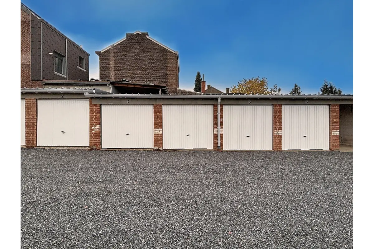 Parking & garage te  koop in Seraing 4100 95000.00€  slaapkamers m² - Zoekertje 673412