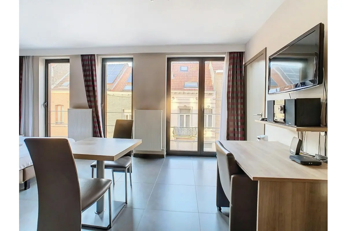 Appartement te  huur in Laken 1020 1500.00€  slaapkamers m² - Zoekertje 673370
