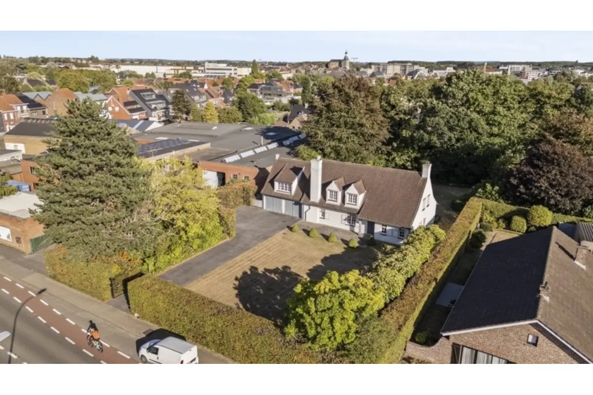 Villa à vendre à Bavikhove 8531 875000.00€ 3 chambres 332.00m² - annonce 673896