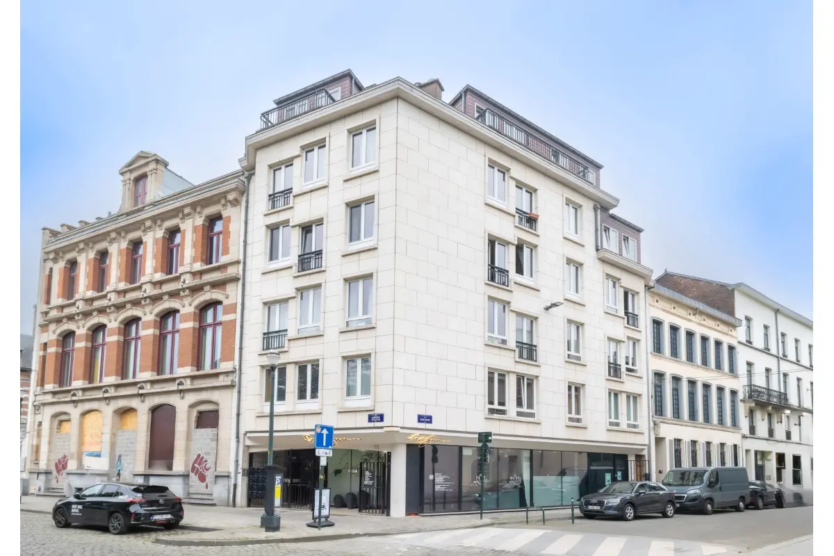 Handelszaak te  koop in Brussel 1000 390000.00€  slaapkamers 160.00m² - Zoekertje 674340