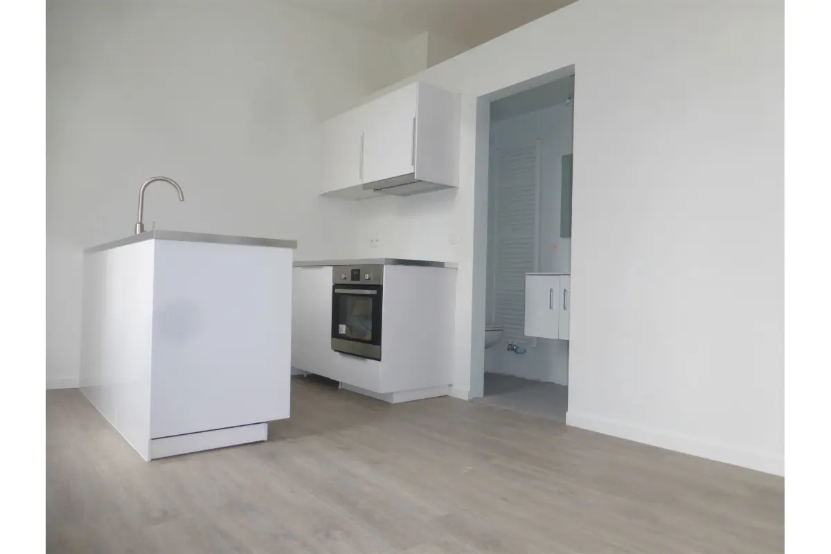 Studio te  huur in Elsene 1050 645.00€  slaapkamers 25.00m² - Zoekertje 674336