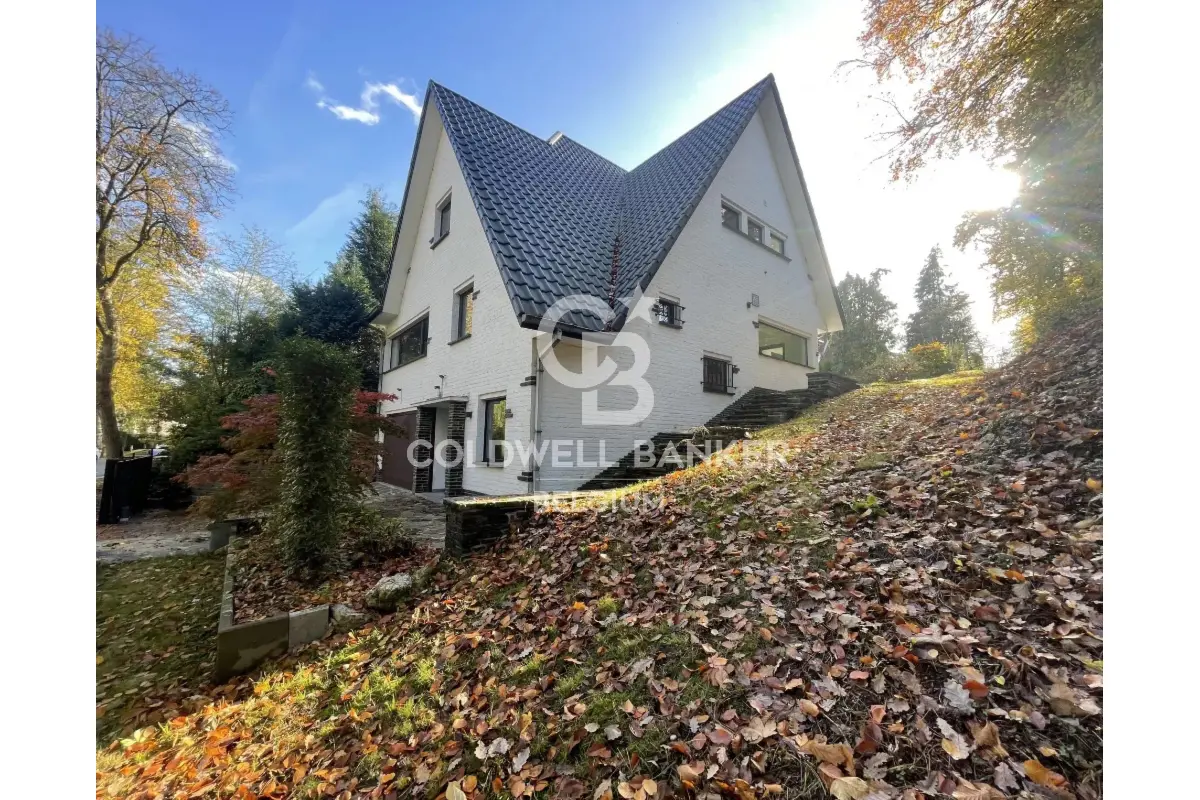 Huis te  koop in Ukkel 1180 1450000.00€ 5 slaapkamers m² - Zoekertje 673441