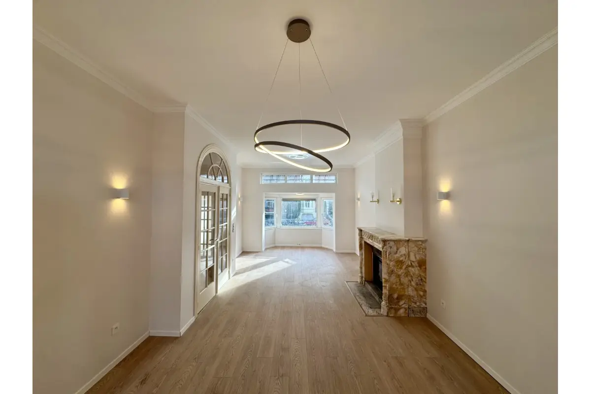 Maison à louer à Schaerbeek 1030 3500.00€ 4 chambres 180.00m² - annonce 673814