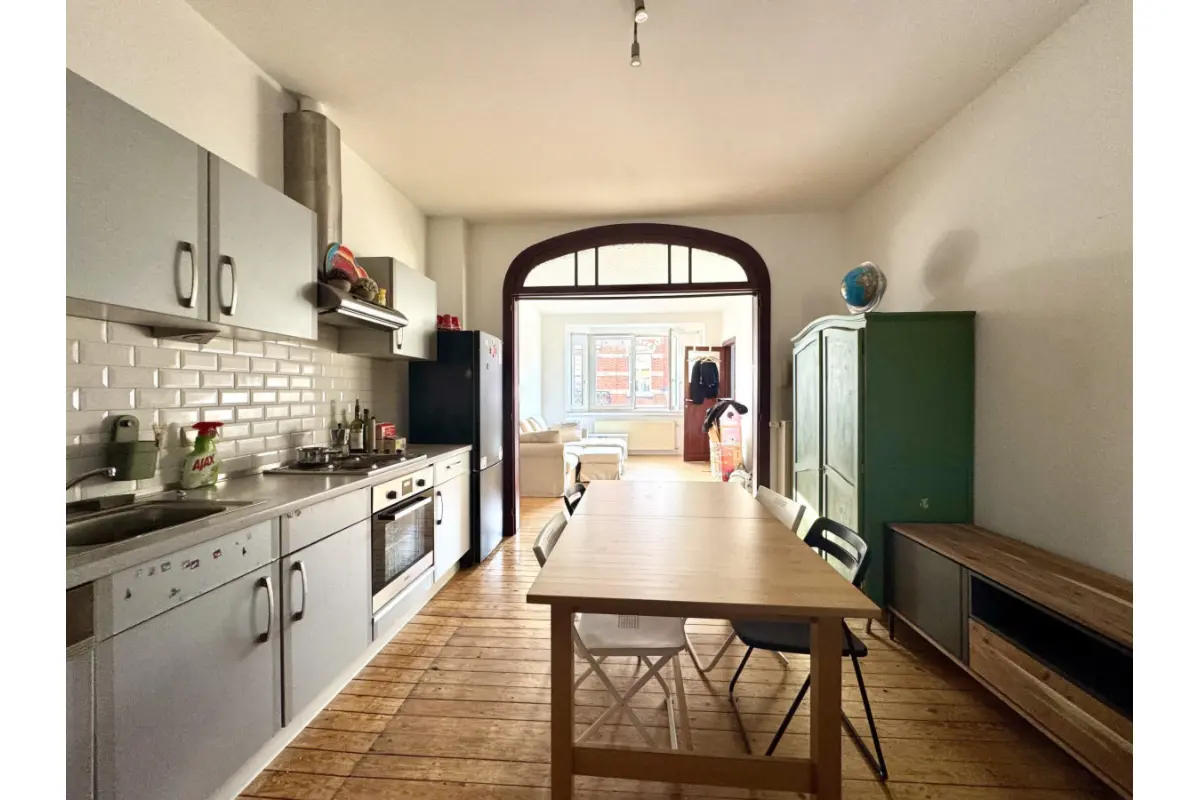 Appartement à louer à Uccle 1180 1100.00€ 1 chambres 79.00m² - annonce 673728