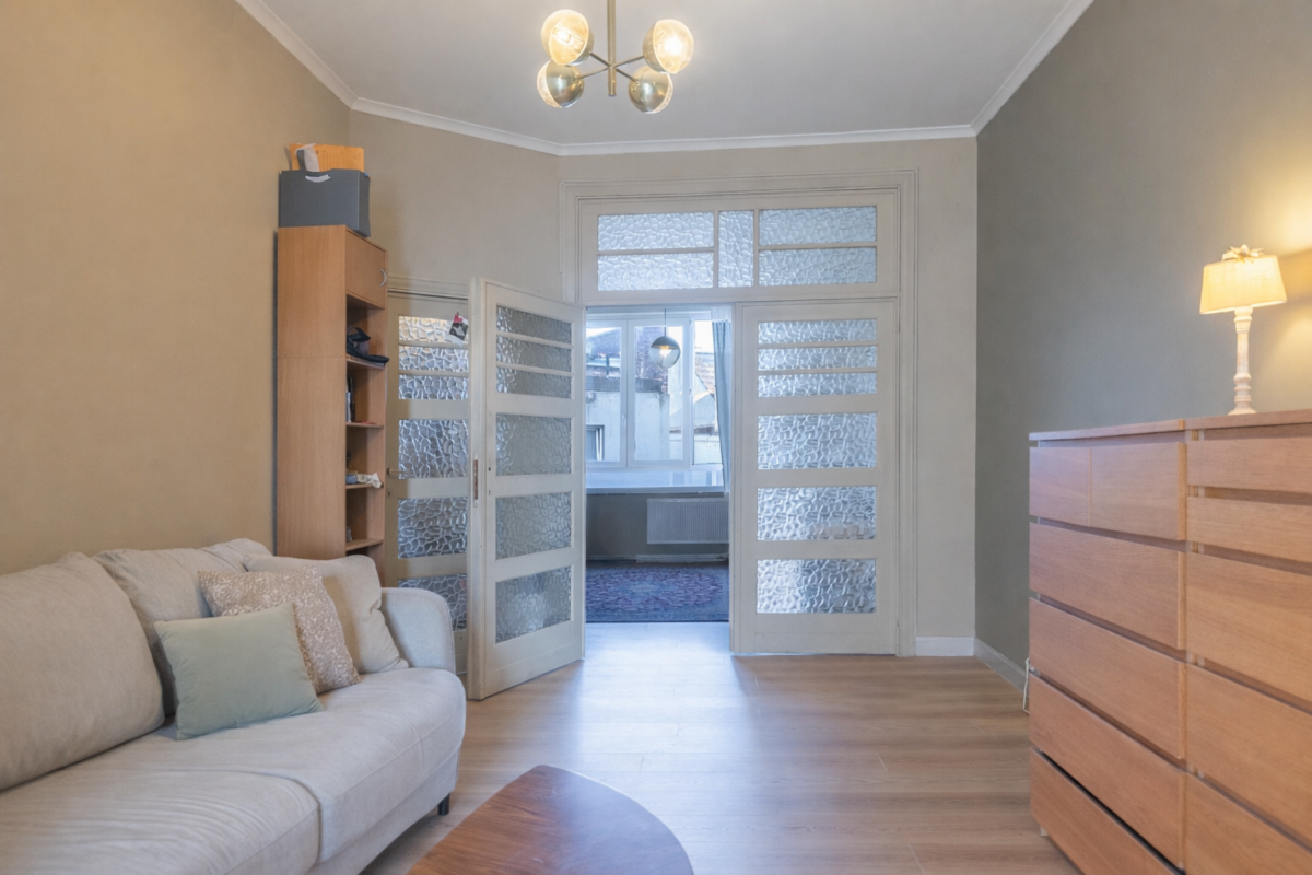 Appartement à vendre à Molenbeek-Saint-Jean 1080 185000.00€ 1 chambres 70.00m² - annonce 674053