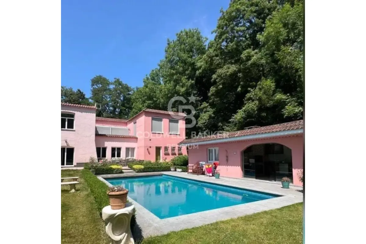 Villa à vendre à Rhode-Saint-Genese 1640 1150000.00€ 5 chambres m² - annonce 673443