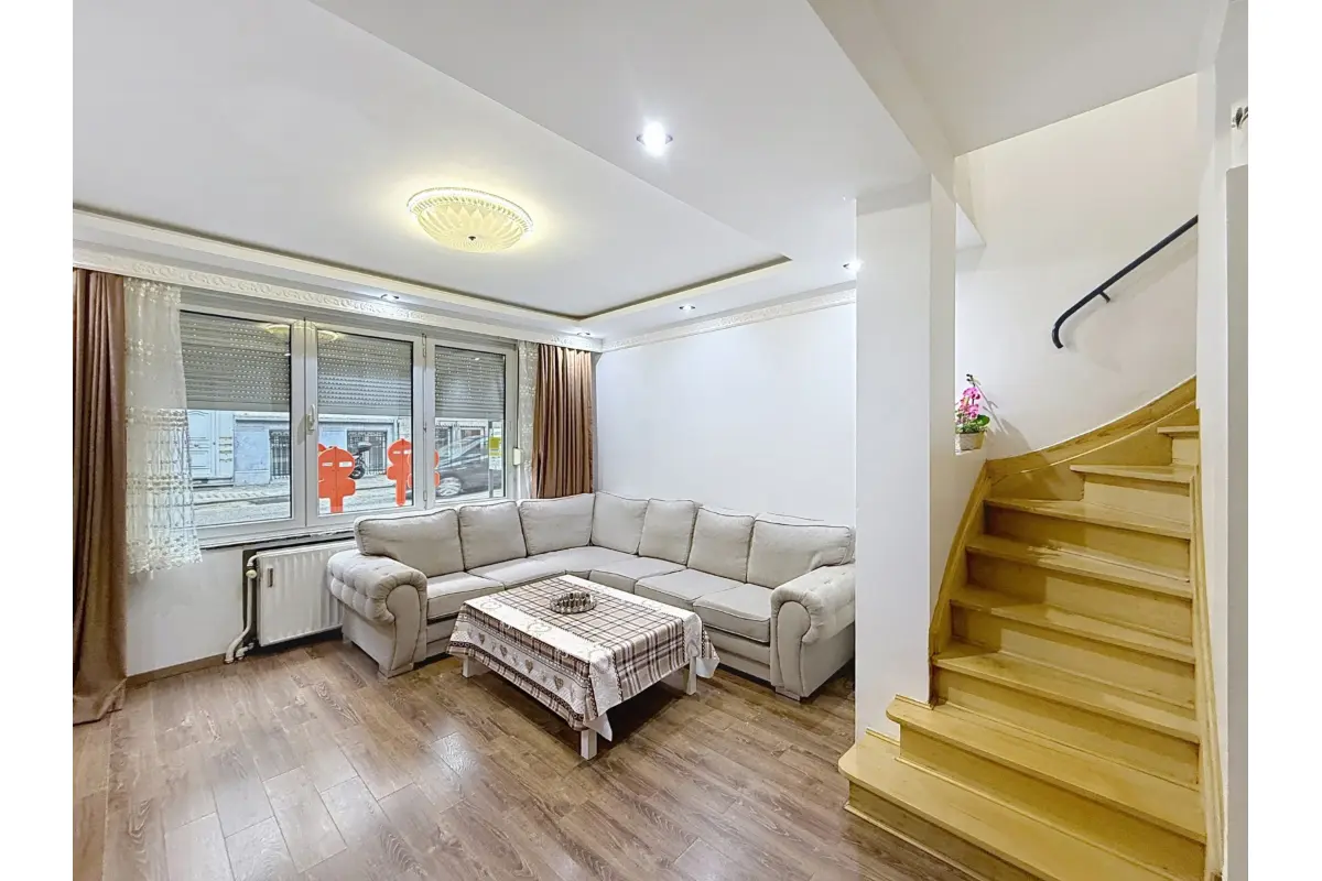 Duplex te  koop in Schaarbeek 1030 269000.00€ 2 slaapkamers 80.00m² - Zoekertje 674236