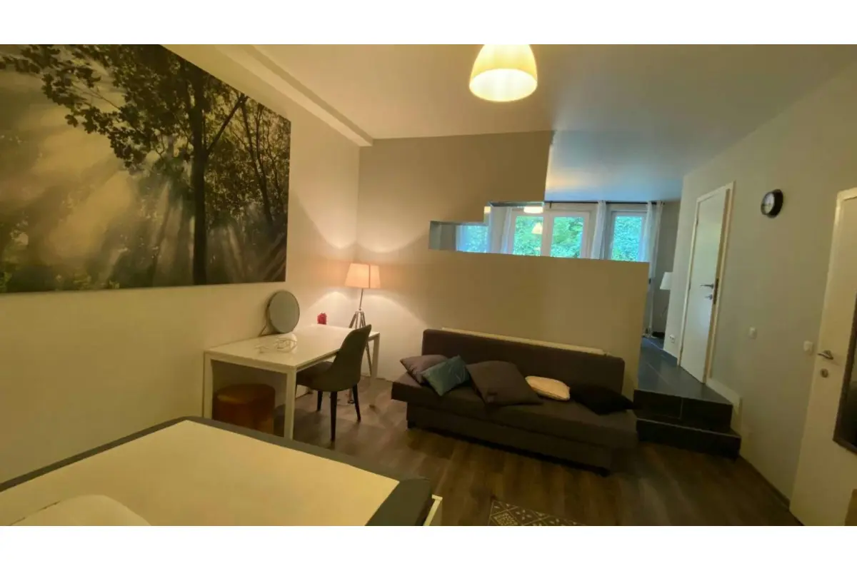 Appartement te  huur in Elsene 1050 810.00€  slaapkamers m² - Zoekertje 674536