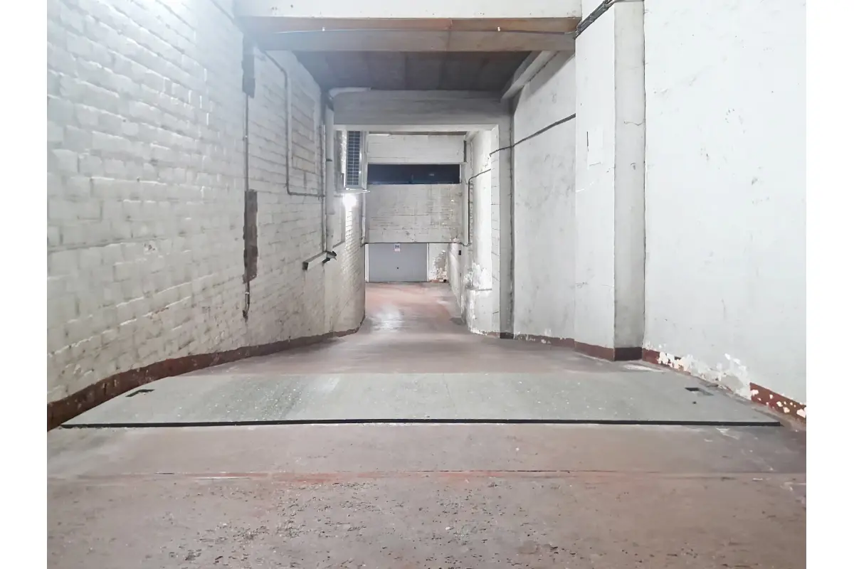 Parking & garage te  koop in Gent 9000 70000.00€  slaapkamers m² - Zoekertje 674594