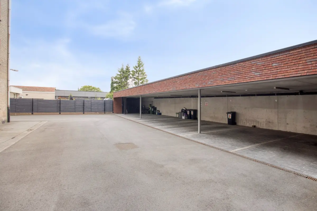 Box à vendre à Dixmude 8600 20000.00€  chambres m² - annonce 674583