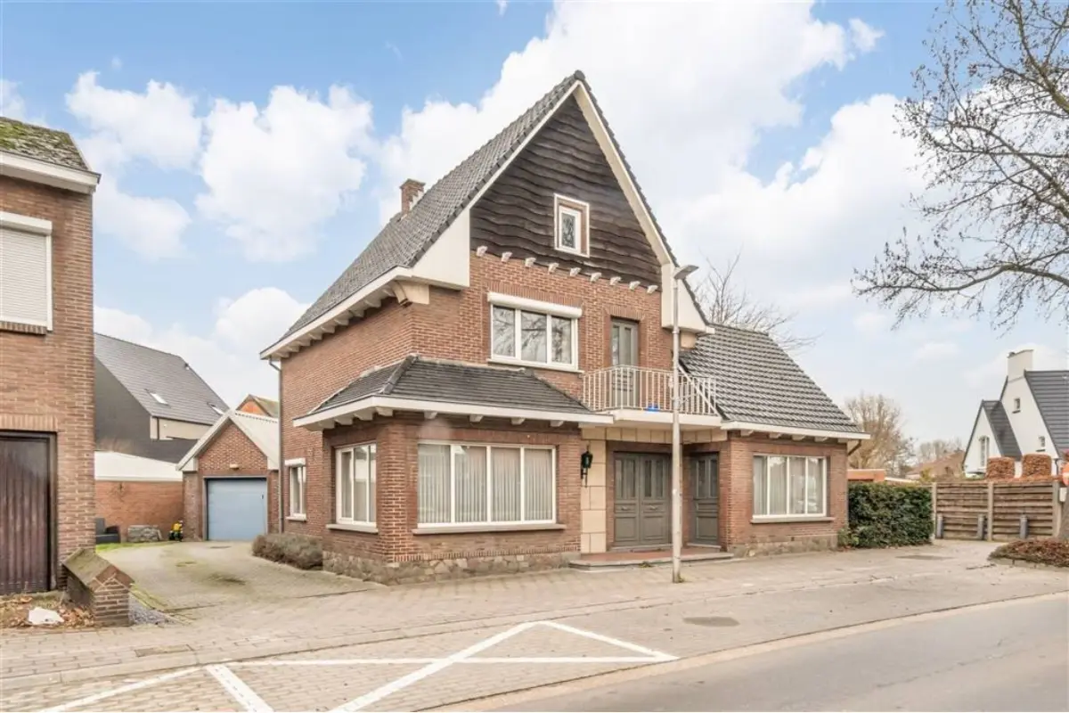 Maison à vendre à Hamont 3930 298000.00€  chambres 175.00m² - annonce 674596