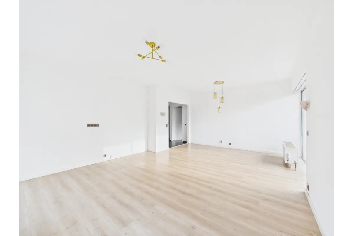 Appartement te  in Vorst 1190 1500.00€ 3 slaapkamers 100.00m² - Zoekertje 674638