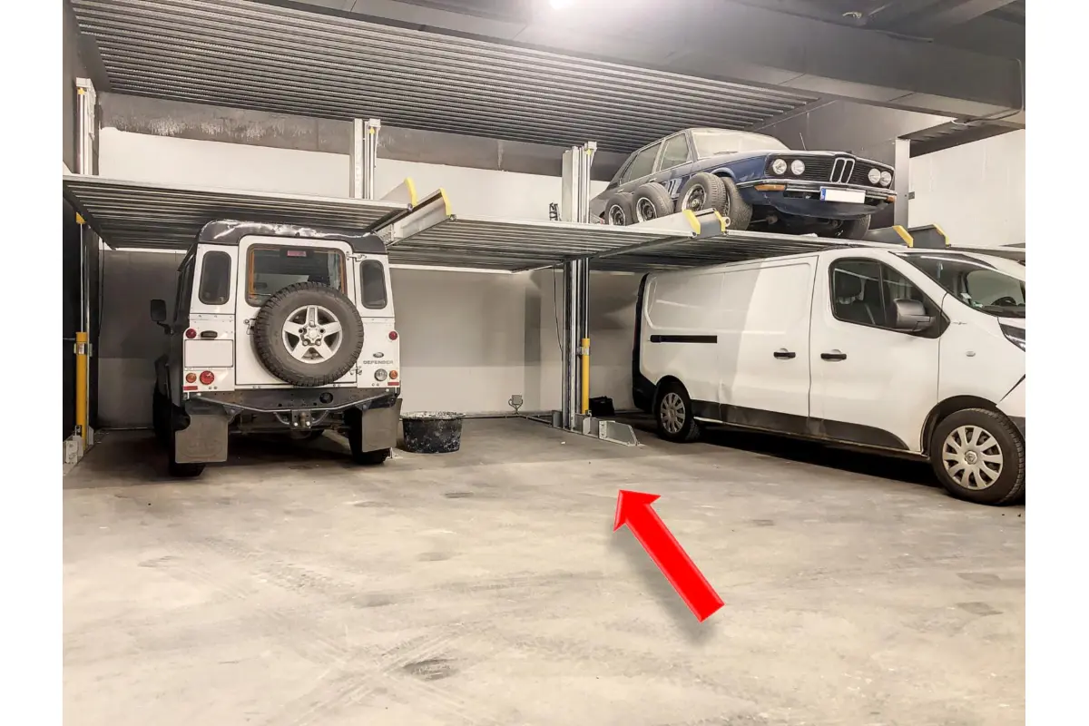 Parking & garage te  huur in Gent 9000 115.00€  slaapkamers m² - Zoekertje 674824