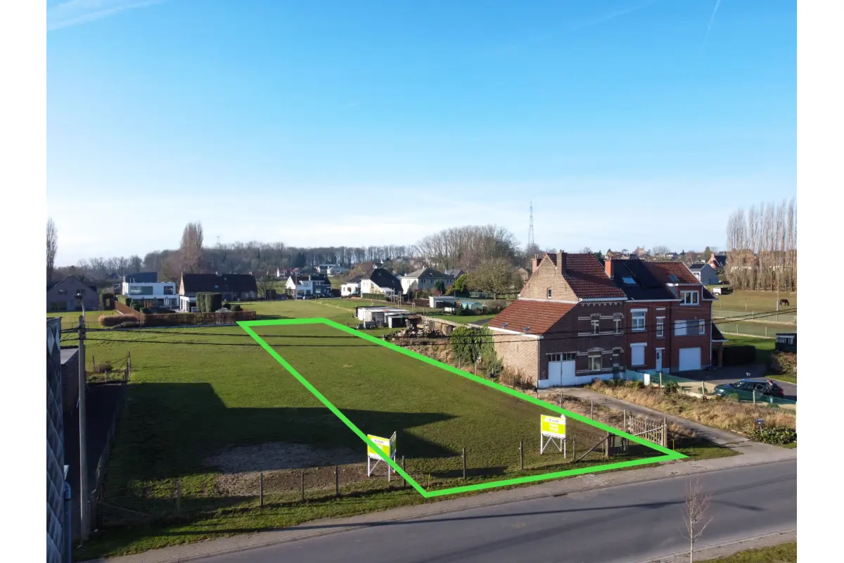 Grond te  koop in Dilbeek 1700 275000.00€  slaapkamers m² - Zoekertje 674729