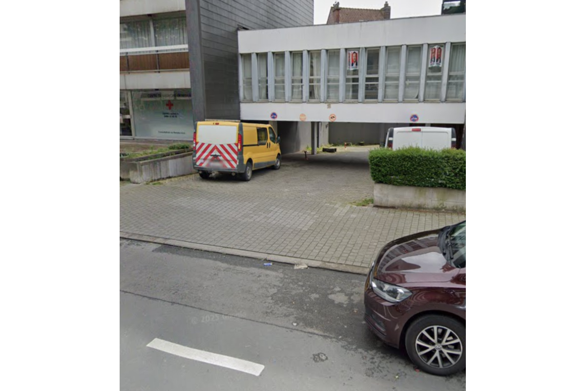 Parking à vendre à Molenbeek-Saint-Jean 1080 20000.00€  chambres m² - annonce 674792