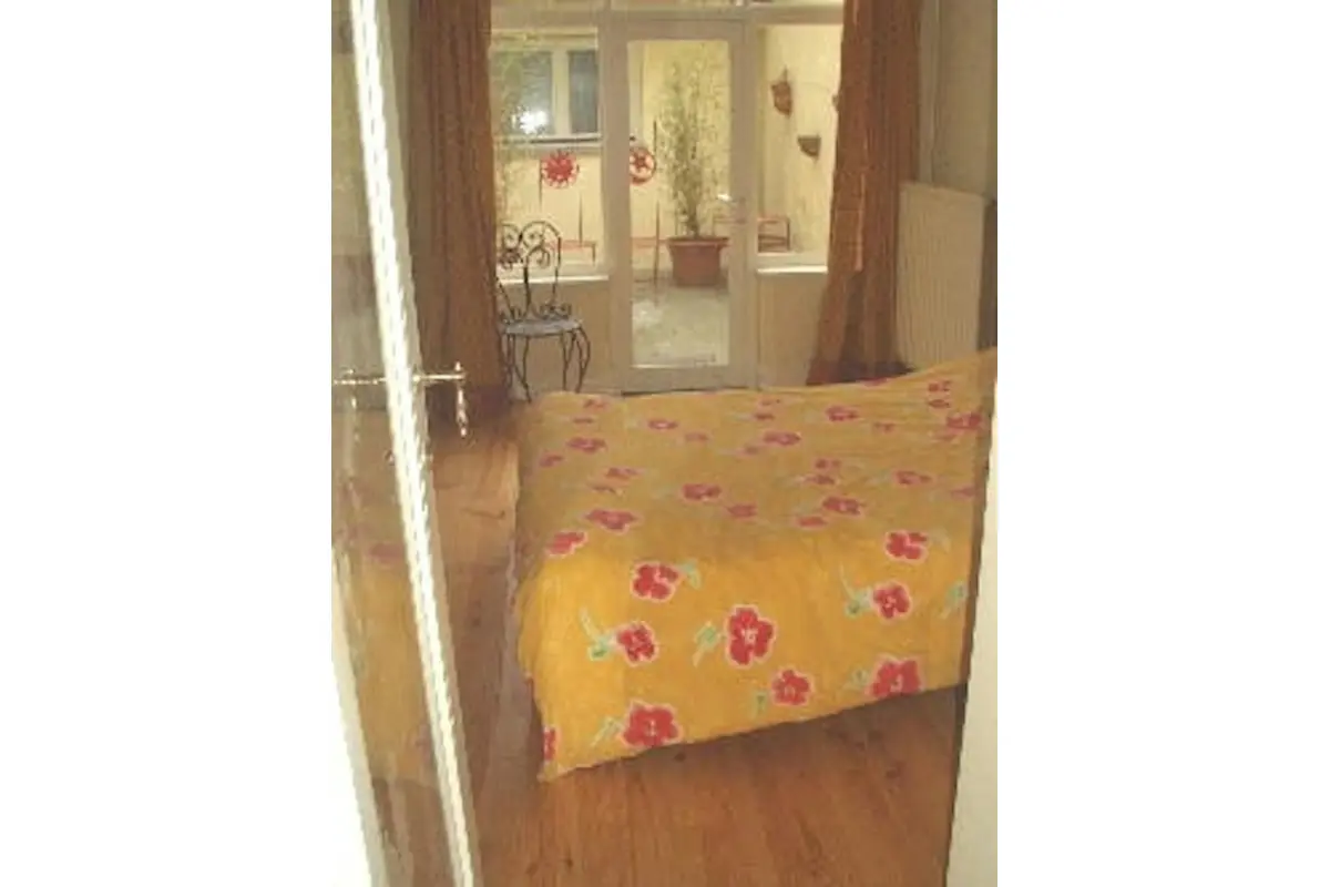 Appartement te  huur in Schaarbeek 1030 1015.00€  slaapkamers m² - Zoekertje 674959