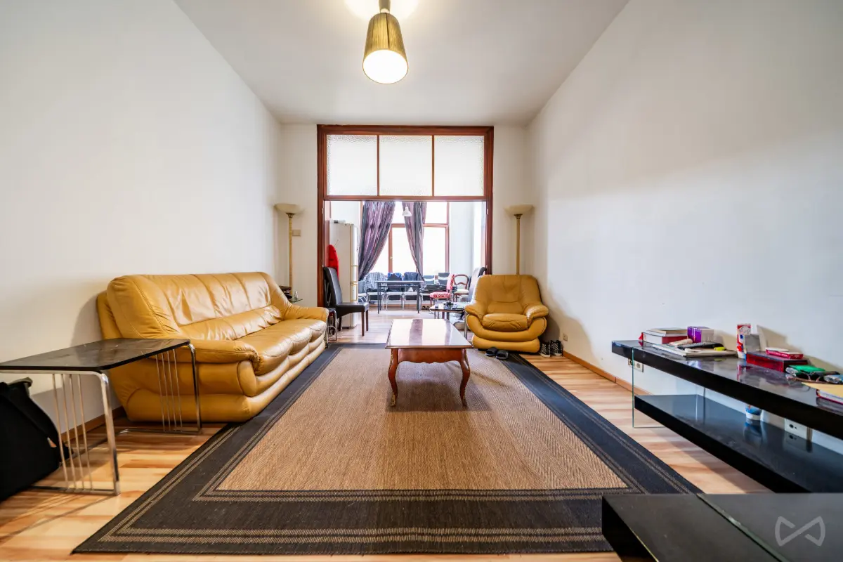 Appartement te  koop in Ukkel 1180 220000.00€ 1 slaapkamers 71.00m² - Zoekertje 674980