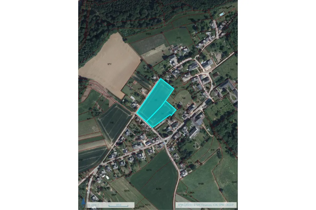 Grond te  koop in Aarlen 6700 1600000.00€  slaapkamers m² - Zoekertje 675418