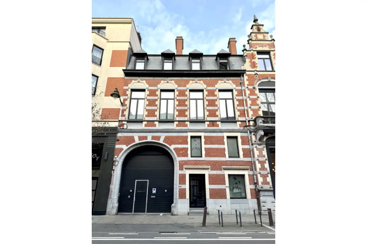 Appartement te  huur in Elsene 1050 1600.00€ 1 slaapkamers 66.00m² - Zoekertje 675674