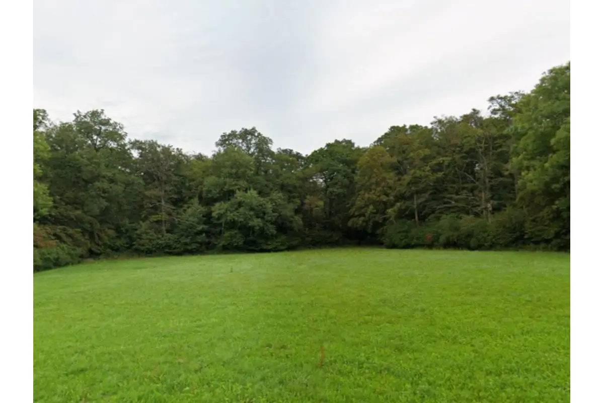 Grond te  koop in Aarlen 6700 20000.00€  slaapkamers m² - Zoekertje 675480