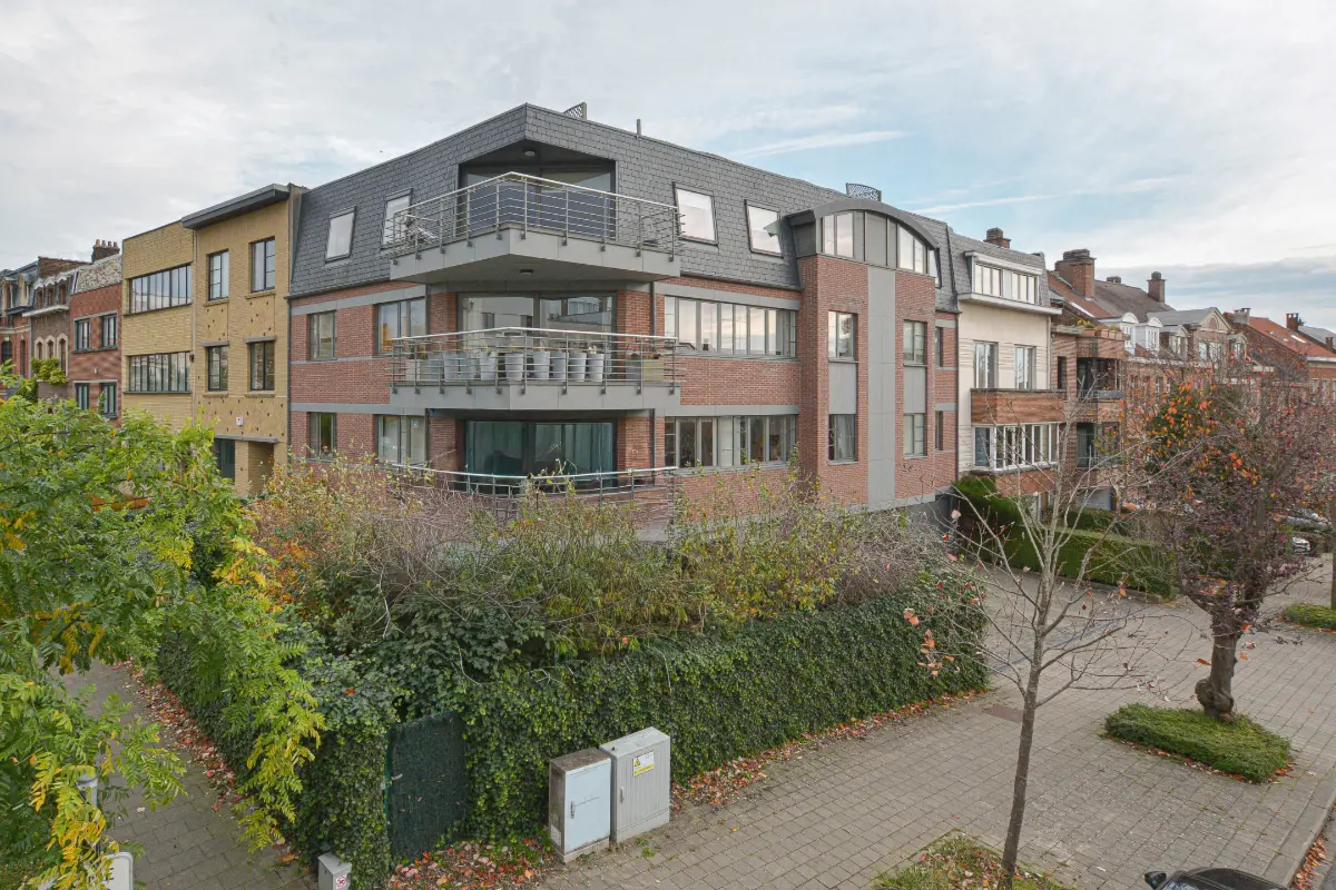 Appartement te  in Sint-Pieters-Woluwe 1150 910000.00€ 4 slaapkamers 203.00m² - Zoekertje 675359