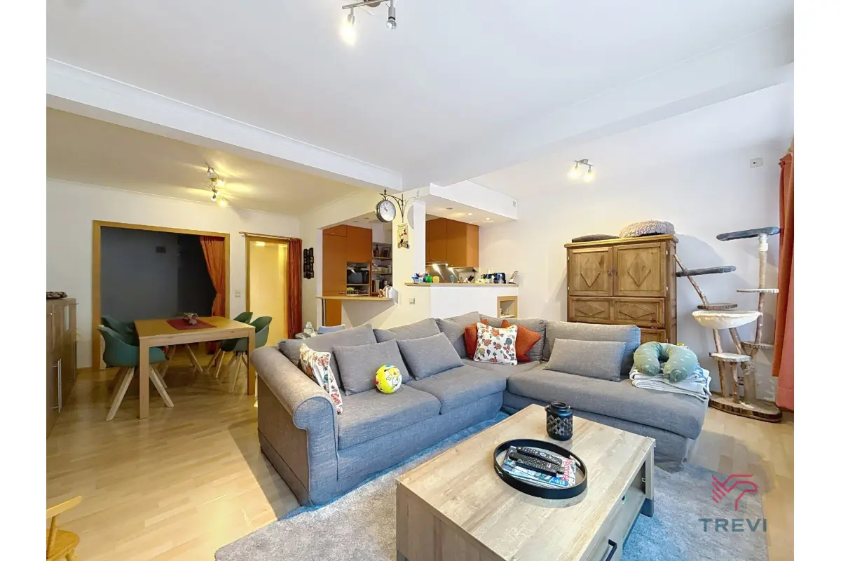 Appartement te  huur in Schaarbeek 1030 1195.00€ 2 slaapkamers 105.00m² - Zoekertje 675662