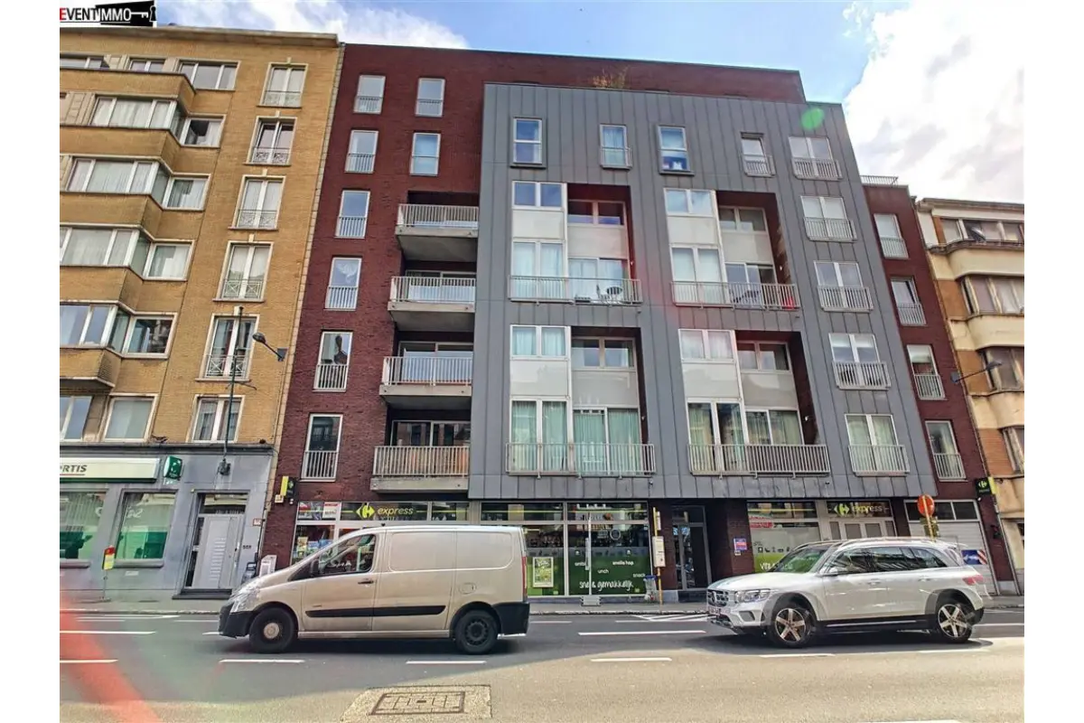 Appartement te  in Schaarbeek 1030 1300.00€ 2 slaapkamers 103.00m² - Zoekertje 675641