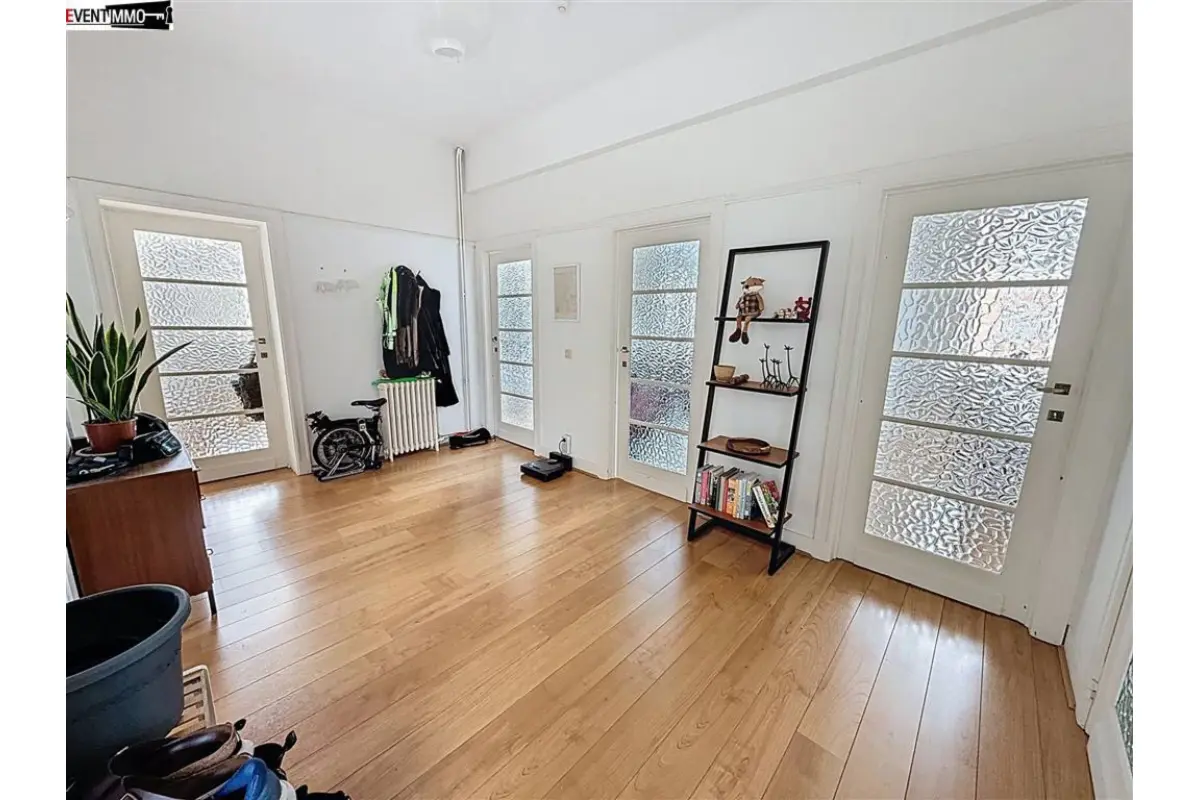 Appartement à  à Schaerbeek 1030 1600.00€ 3 chambres 110.00m² - annonce 675393